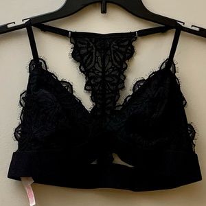 NWOT - PINK by Victoria’s Secret Racerback Bralette. Black & Unpadded. Size L